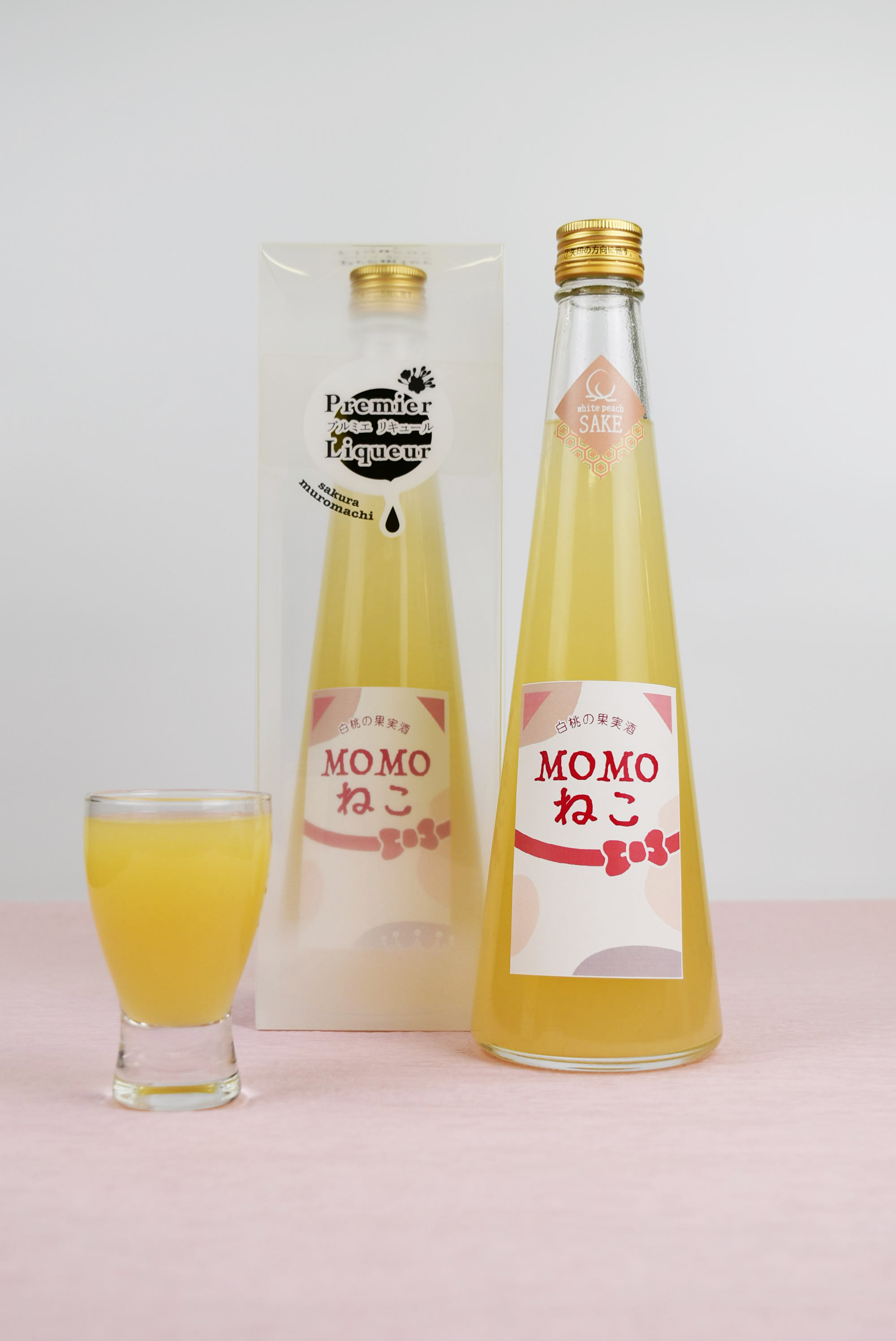 櫻室町白桃の果実酒MOMOねこ（500ml）